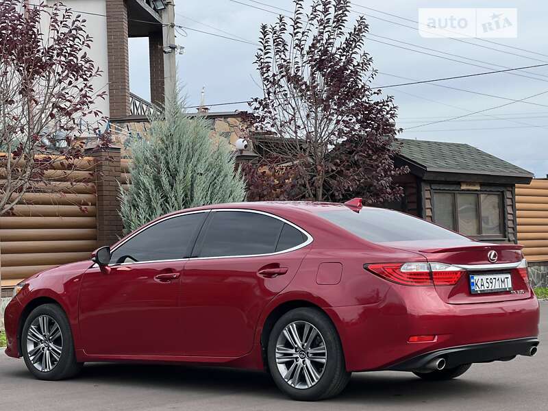 Седан Lexus ES 2013 в Киеве фото 16 Седан Lexus ES 2013 в Киеве