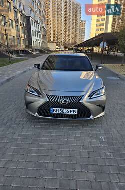 Седан Lexus ES 2019 в Одессе