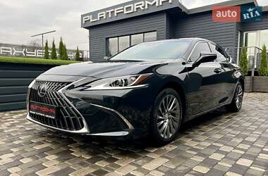 Седан Lexus ES 2022 в Киеве