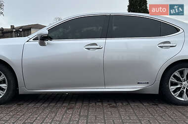 Седан Lexus ES 2012 в Дніпрі