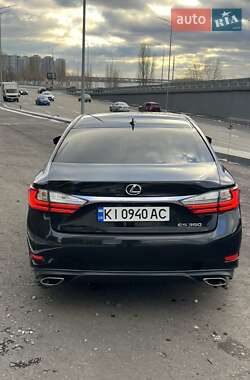 Седан Lexus ES 2015 в Києві