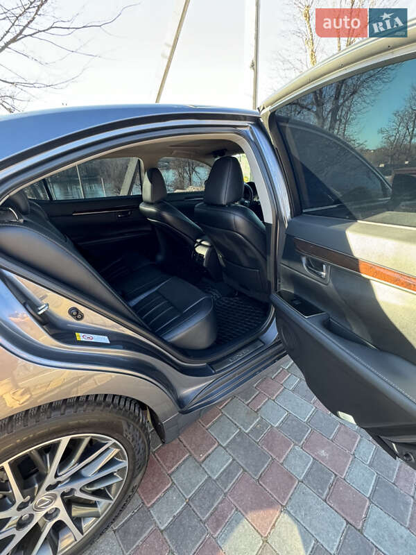 Седан Lexus ES 2016 в Кропивницком фото 14 Седан Lexus ES 2016 в Кропивницком