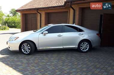 Седан Lexus ES 2011 в Черкасах