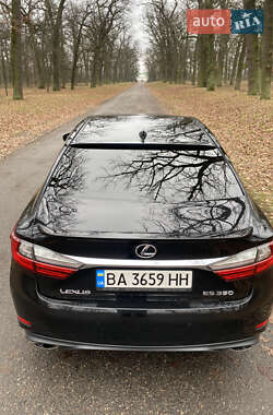 Седан Lexus ES 2017 в Белой Церкви