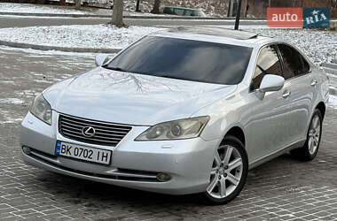 Седан Lexus ES 2007 в Ровно