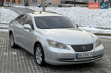 Седан Lexus ES 2007 в Ровно