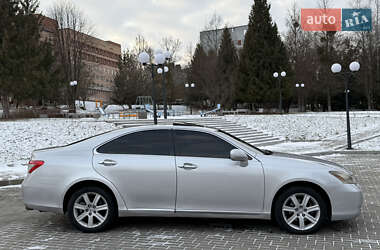 Седан Lexus ES 2007 в Ровно