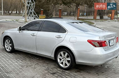 Седан Lexus ES 2007 в Ровно