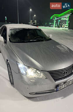 Седан Lexus ES 2008 в Львові