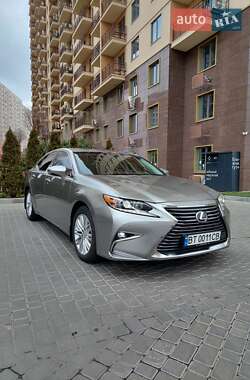 Седан Lexus ES 2017 в Одессе