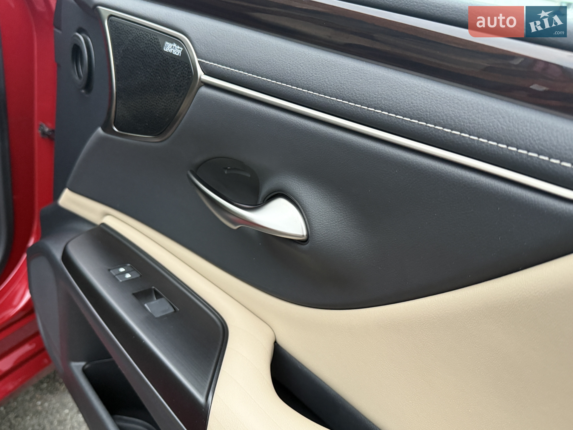 2018 Lexus ES - мініатюра 27