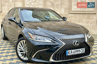 Седан Lexus ES 2019 в 