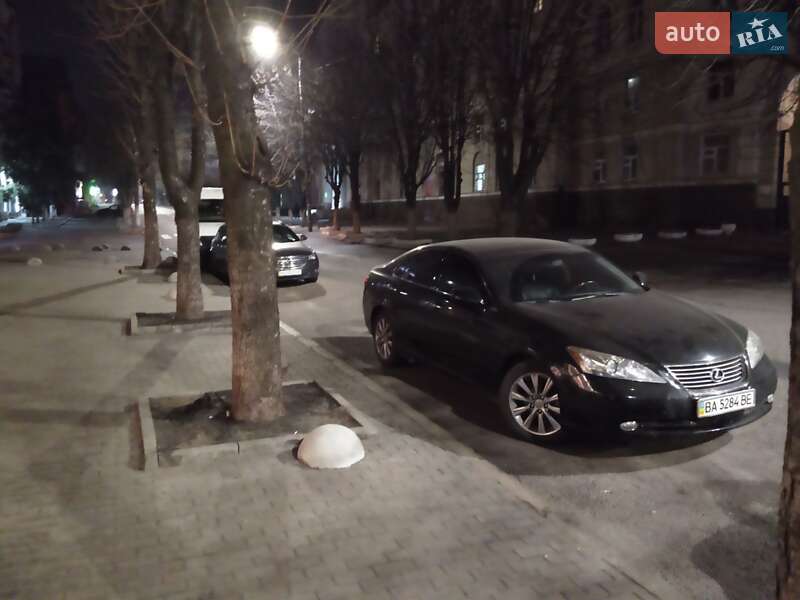 Седан Lexus ES 2008 в Днепре