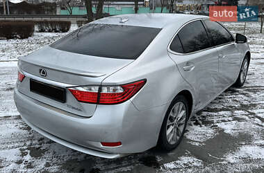 Седан Lexus ES 2012 в Днепре