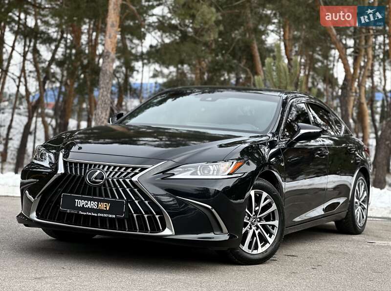 Седан Lexus ES 2022 в Киеве