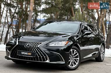 Седан Lexus ES 2022 в Киеве