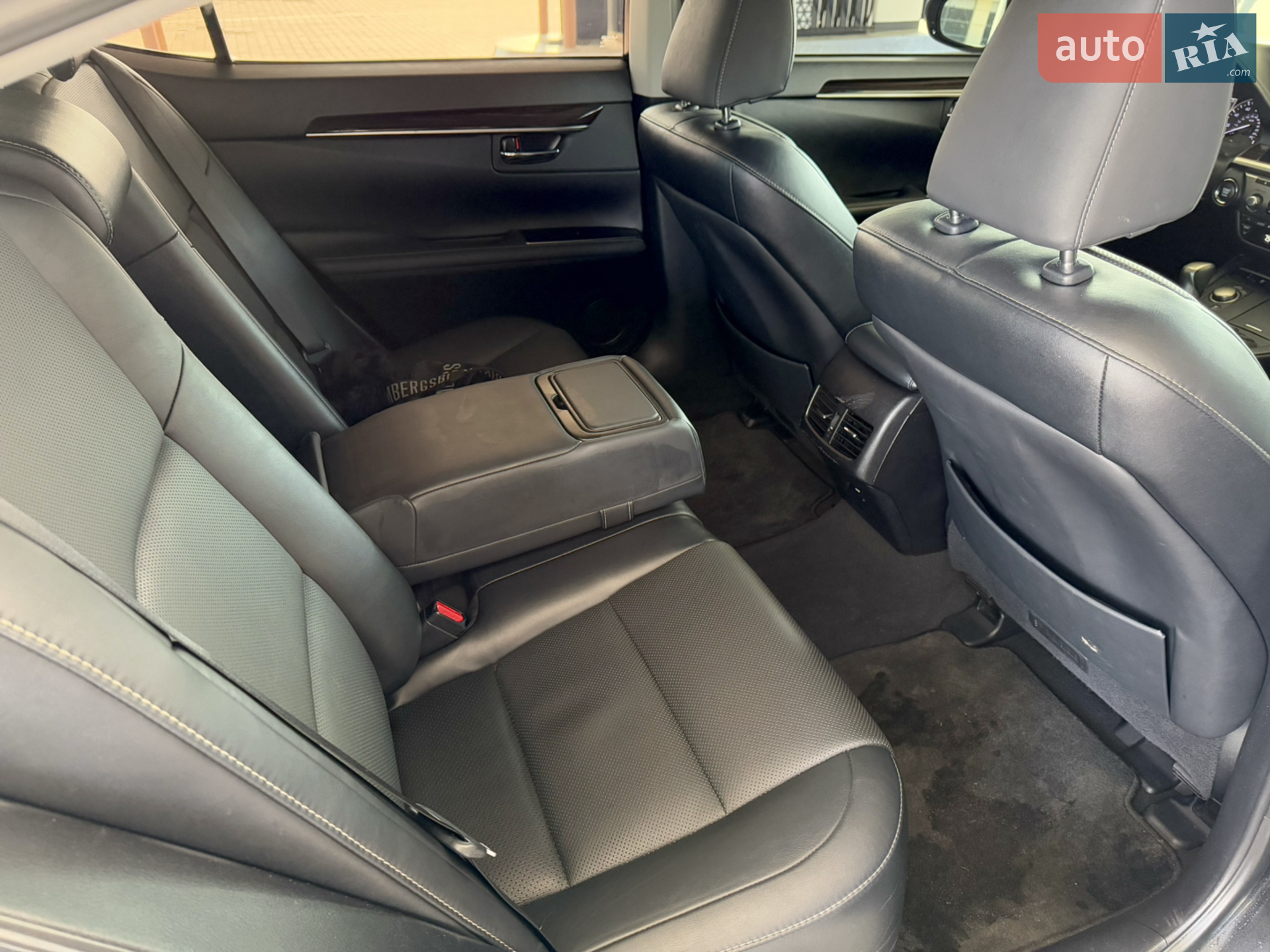 2018 Lexus ES - мініатюра 13