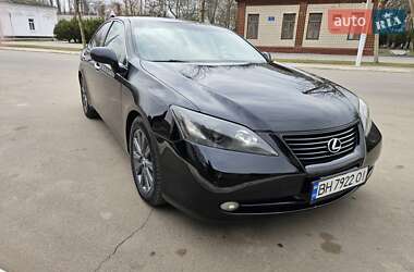 Седан Lexus ES 2008 в Кілії