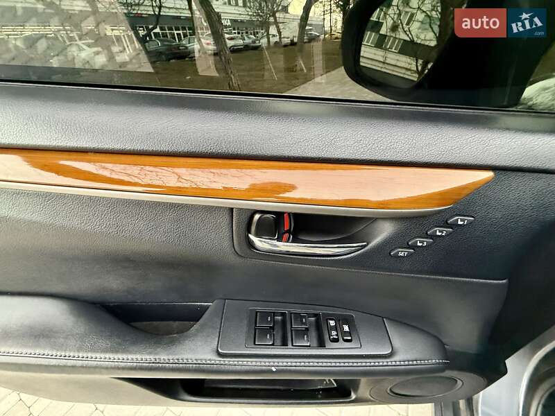 Седан Lexus ES 2013 в Одесі фото 22 Седан Lexus ES 2013 в Одесі