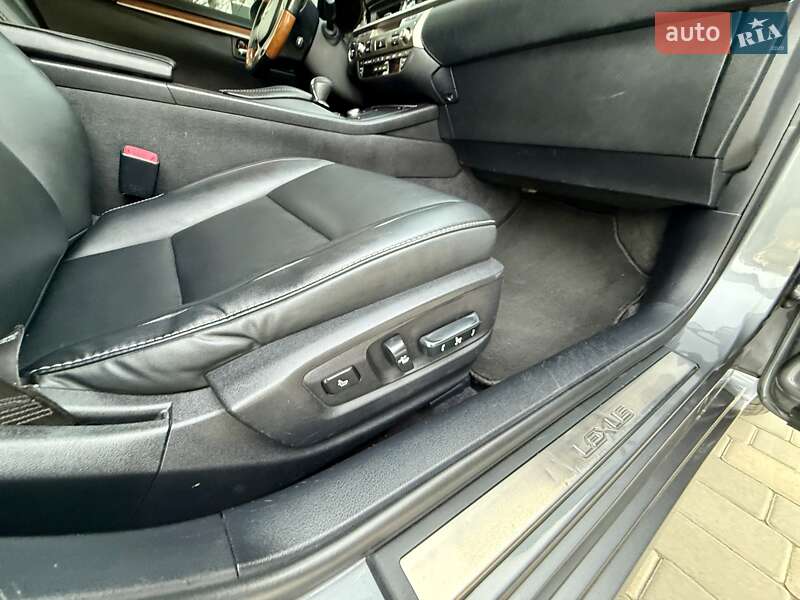 Седан Lexus ES 2013 в Одесі фото 56 Седан Lexus ES 2013 в Одесі