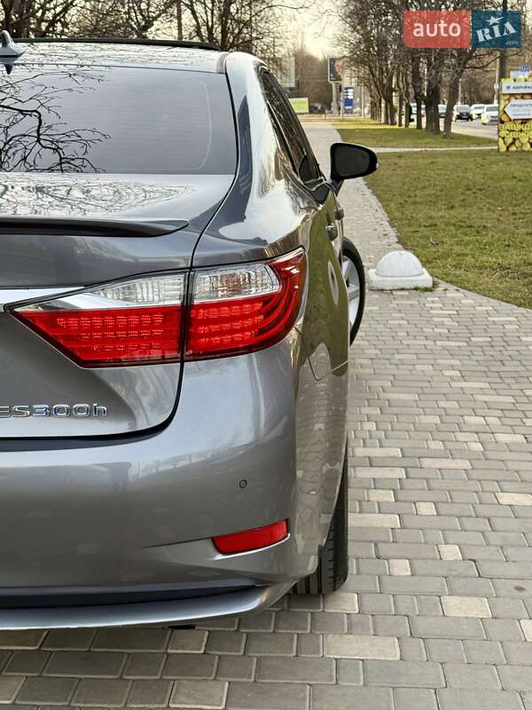 Седан Lexus ES 2013 в Одесі фото 125 Седан Lexus ES 2013 в Одесі