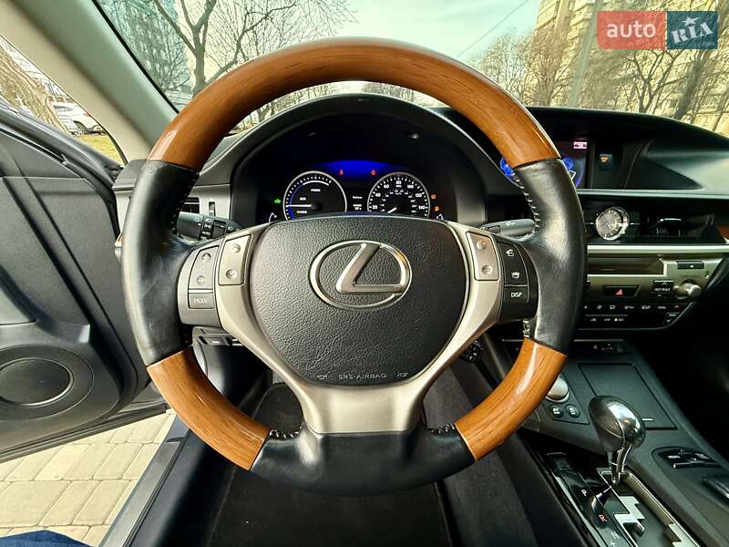Седан Lexus ES 2013 в Одесі фото 172 Седан Lexus ES 2013 в Одесі