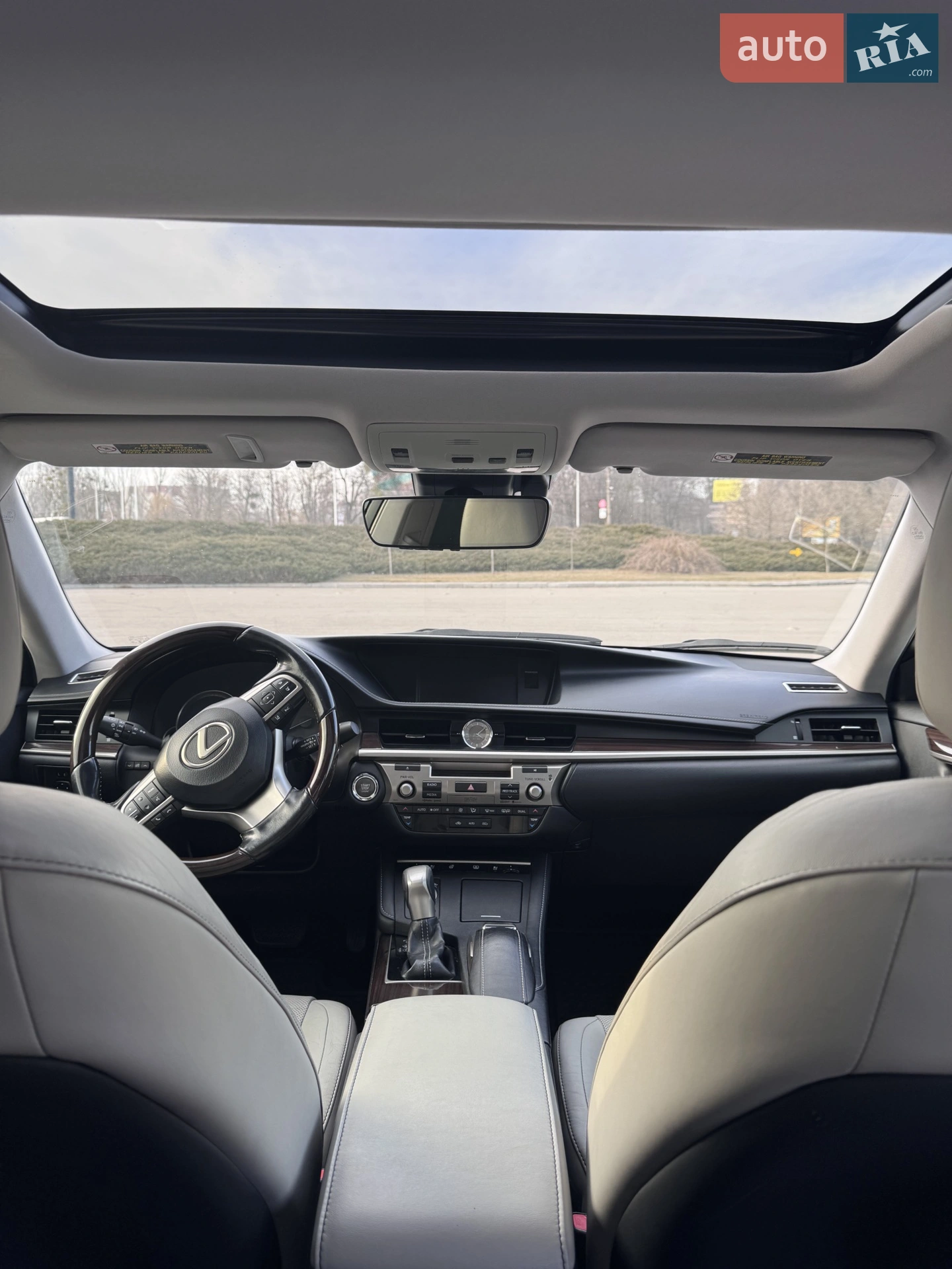 2015 Lexus ES - мініатюра 19
