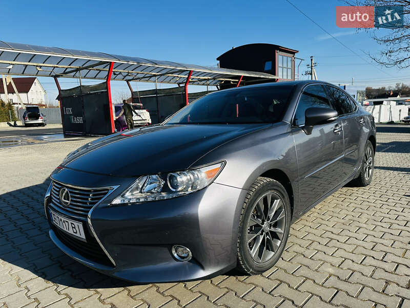 Lexus ES 2013