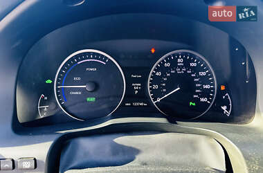 Седан Lexus ES 2013 в Чернівцях