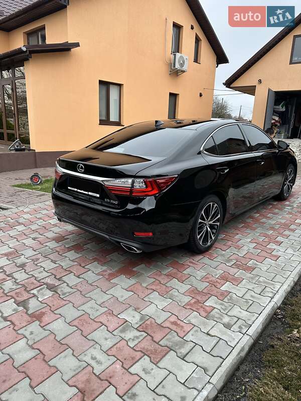 Седан Lexus ES 2018 в Виннице фото 5 Седан Lexus ES 2018 в Виннице