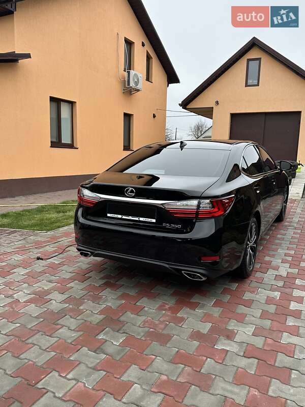 Седан Lexus ES 2018 в Виннице фото 6 Седан Lexus ES 2018 в Виннице