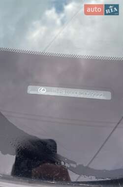 Седан Lexus ES 2014 в Дніпрі