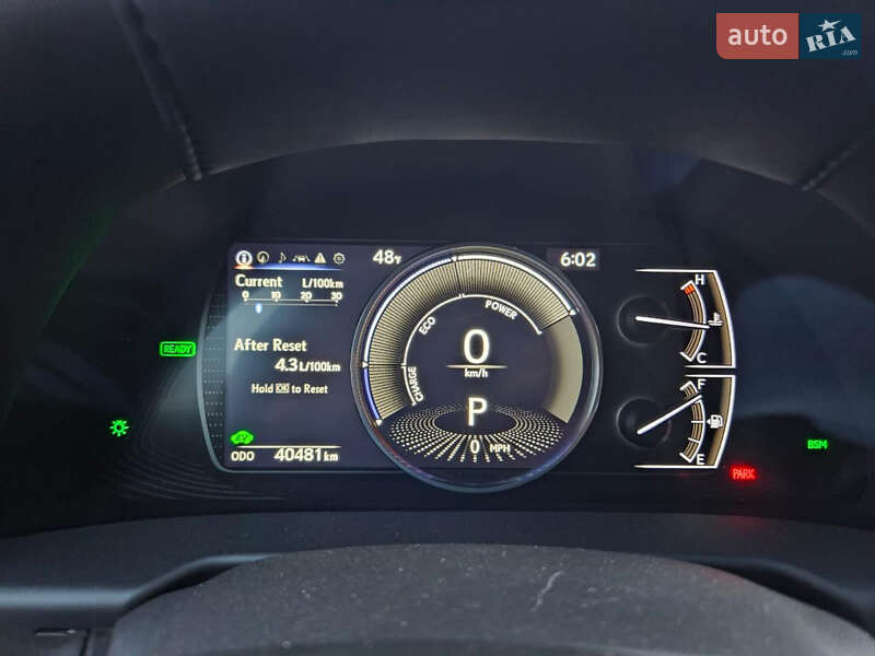 Седан Lexus ES 2018 в Одесі