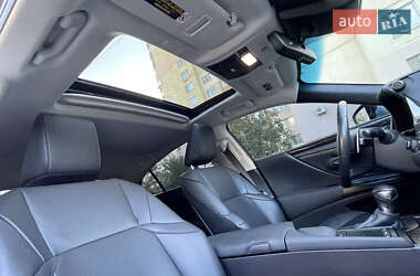 Седан Lexus ES 2019 в 