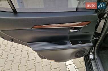 Седан Lexus ES 2016 в 