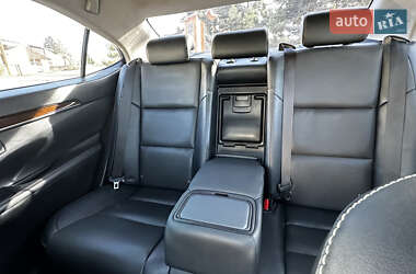 Седан Lexus ES 2015 в 