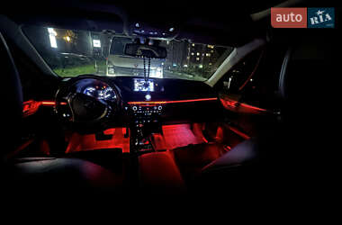 Седан Lexus ES 2012 в 