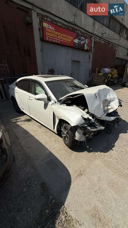 Lexus ES 2013