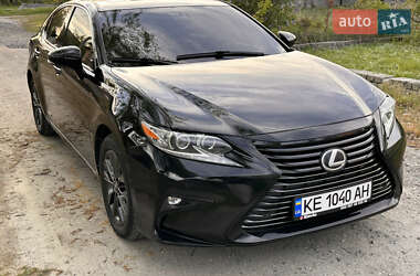 Седан Lexus ES 2012 в 