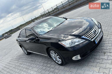Седан Lexus ES 2010 в 