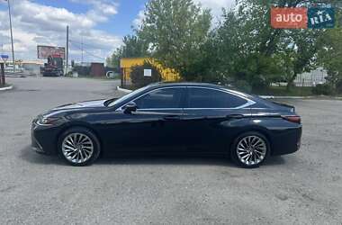 Седан Lexus ES 2022 в 