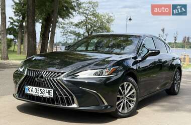 Седан Lexus ES 2022 в Киеве