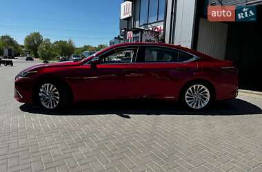 Седан Lexus ES 2018 в Одесі