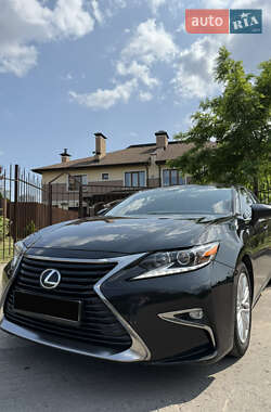 Седан Lexus ES 2017 в Києві