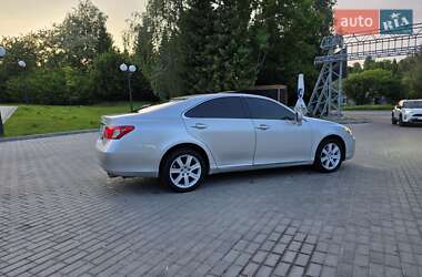 Седан Lexus ES 2007 в Ровно