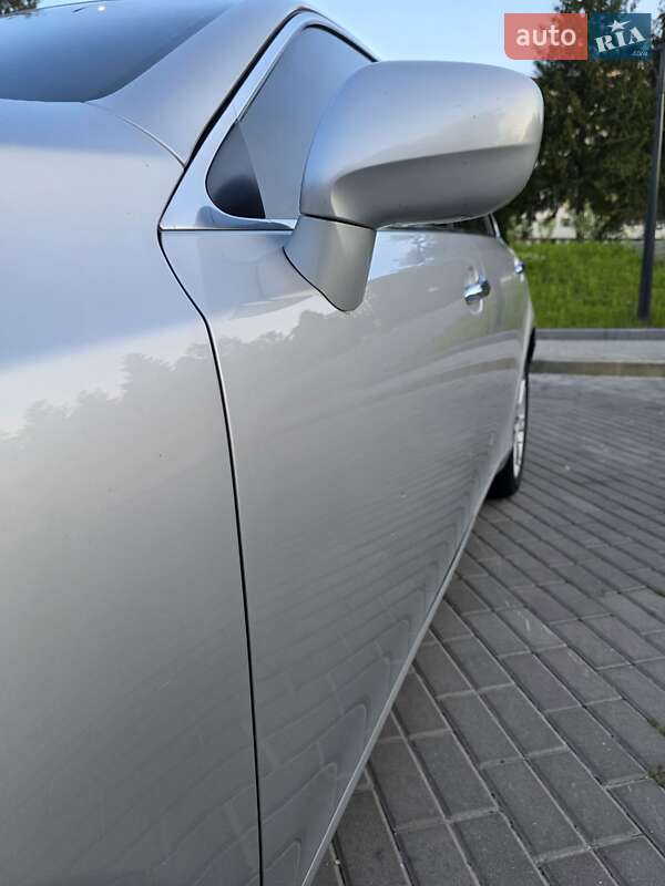 Седан Lexus ES 2007 в Ровно