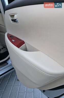 Седан Lexus ES 2007 в Ровно