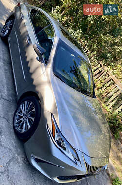 Седан Lexus ES 2019 в 