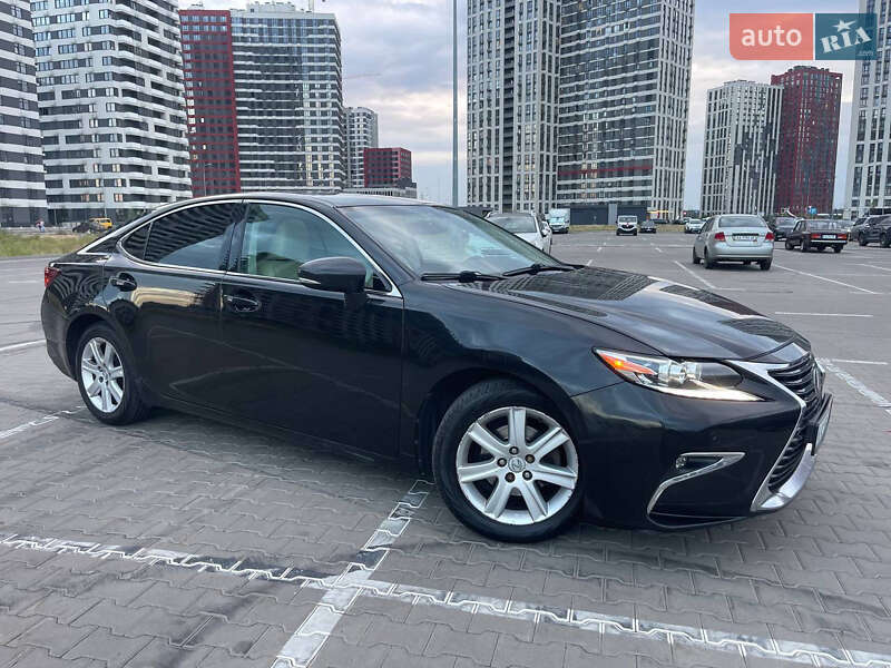 Седан Lexus ES 2016 в Киеве фото 2 Седан Lexus ES 2016 в Киеве
