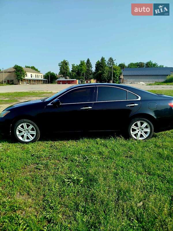 Седан Lexus ES 2008 в Новой Ушице